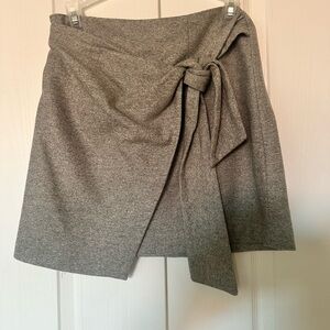 Grey skirt from Babaton